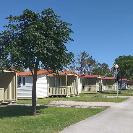 Parque De Campismo Orbitur Gala 3* فيغيورا دا فوز