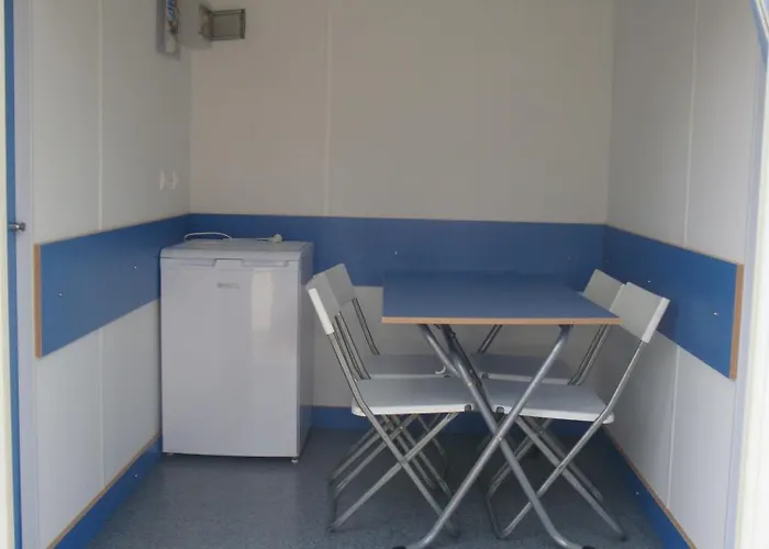 مكان تخييم Parque De Campismo Orbitur Gala 3*