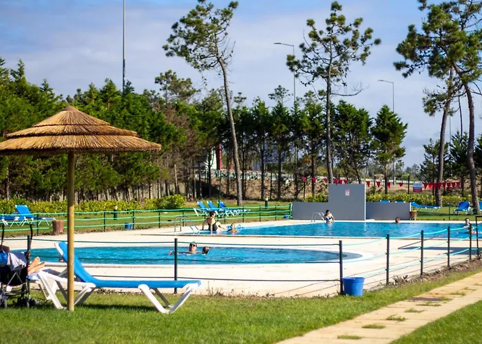 مكان تخييم Parque De Campismo Orbitur Gala فيغيورا دا فوز