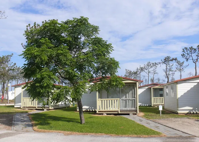 Parque De Campismo Orbitur Gala 3* فيغيورا دا فوز