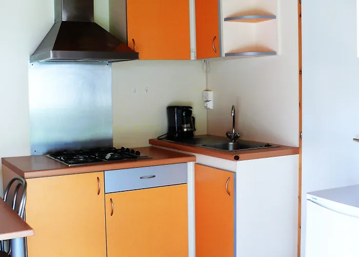 مكان تخييم Parque De Campismo Orbitur Gala