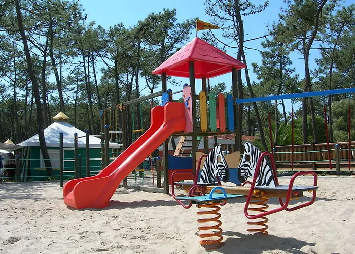 Parque De Campismo Orbitur Gala مكان تخييم فيغيورا دا فوز